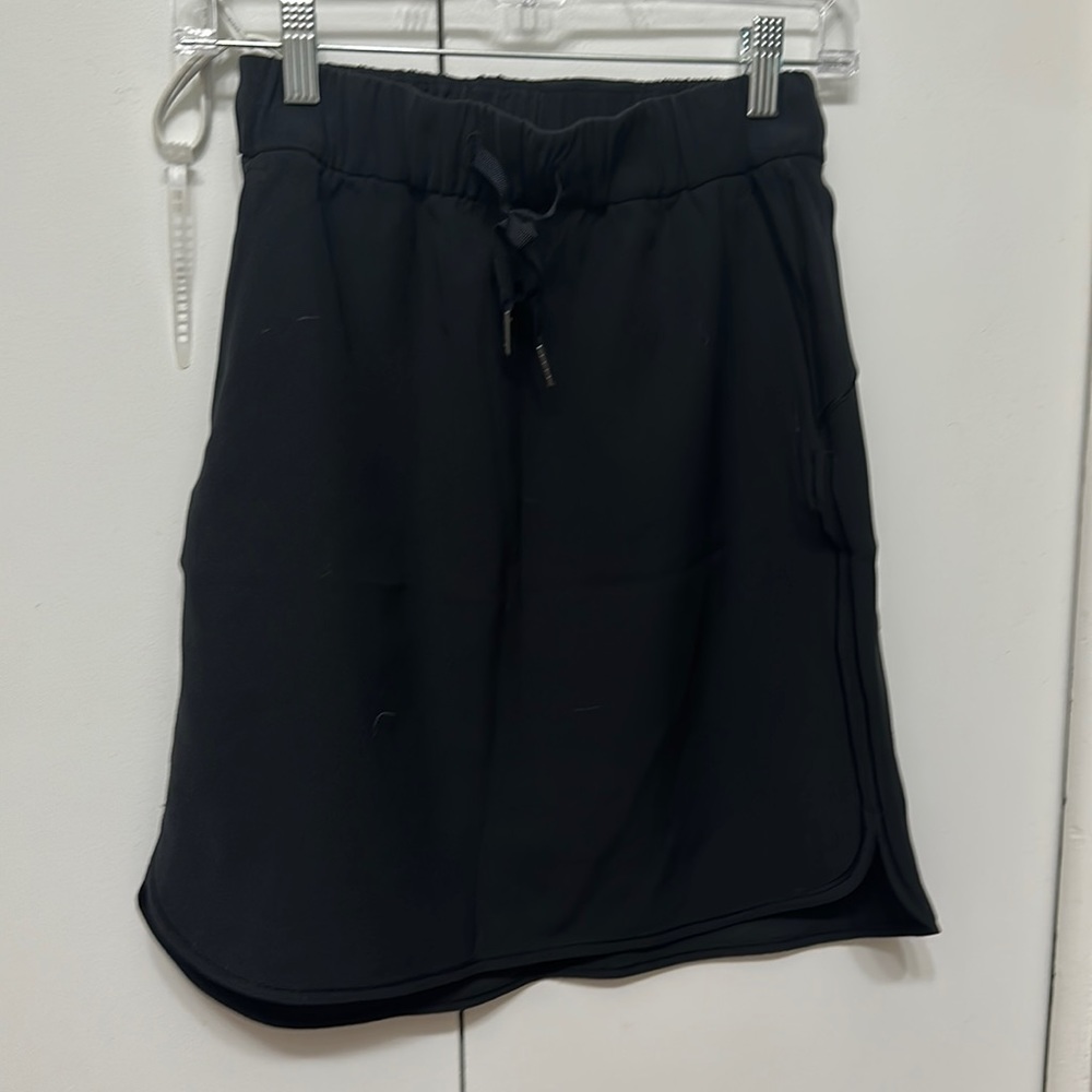 LULULEMON skirt